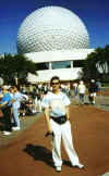 disney.jpg (44472 bytes)